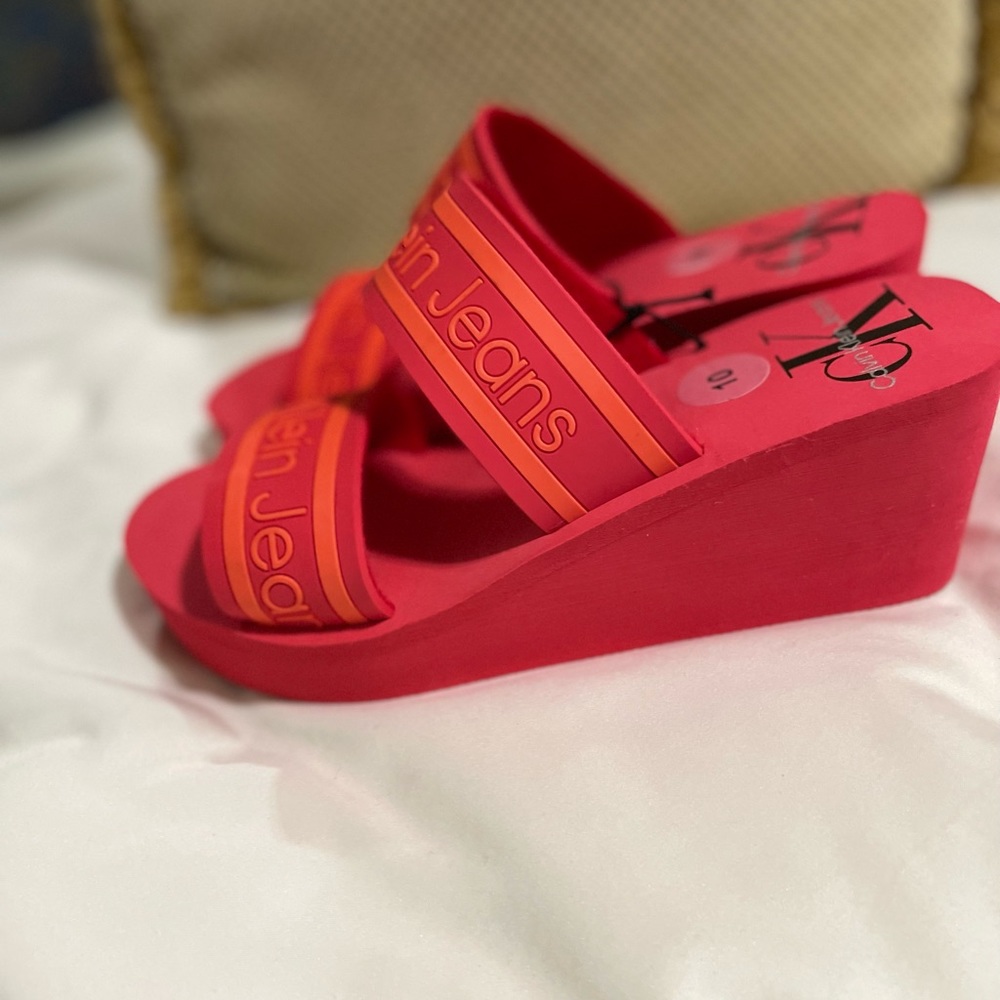 Calvin Klein Logo Strap Wedge Sandal Red and Orange - Picture 4 of 11